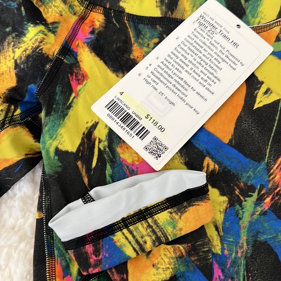 Lululemon wunder train HR tight 25” - Picture 5 of 5